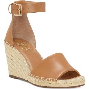 Vince Camino Leera Wedges